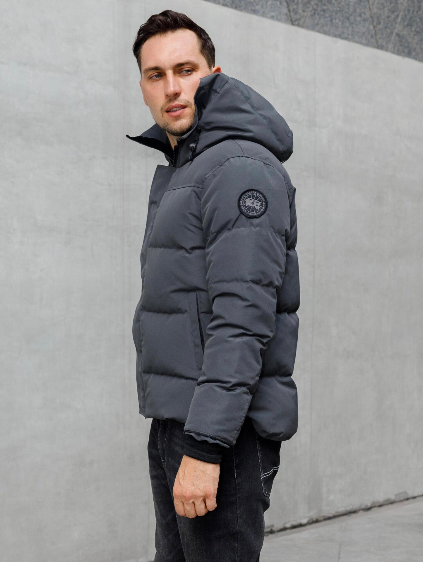 Canada Goose Macmillan Grijs Black Logo - Original Quality