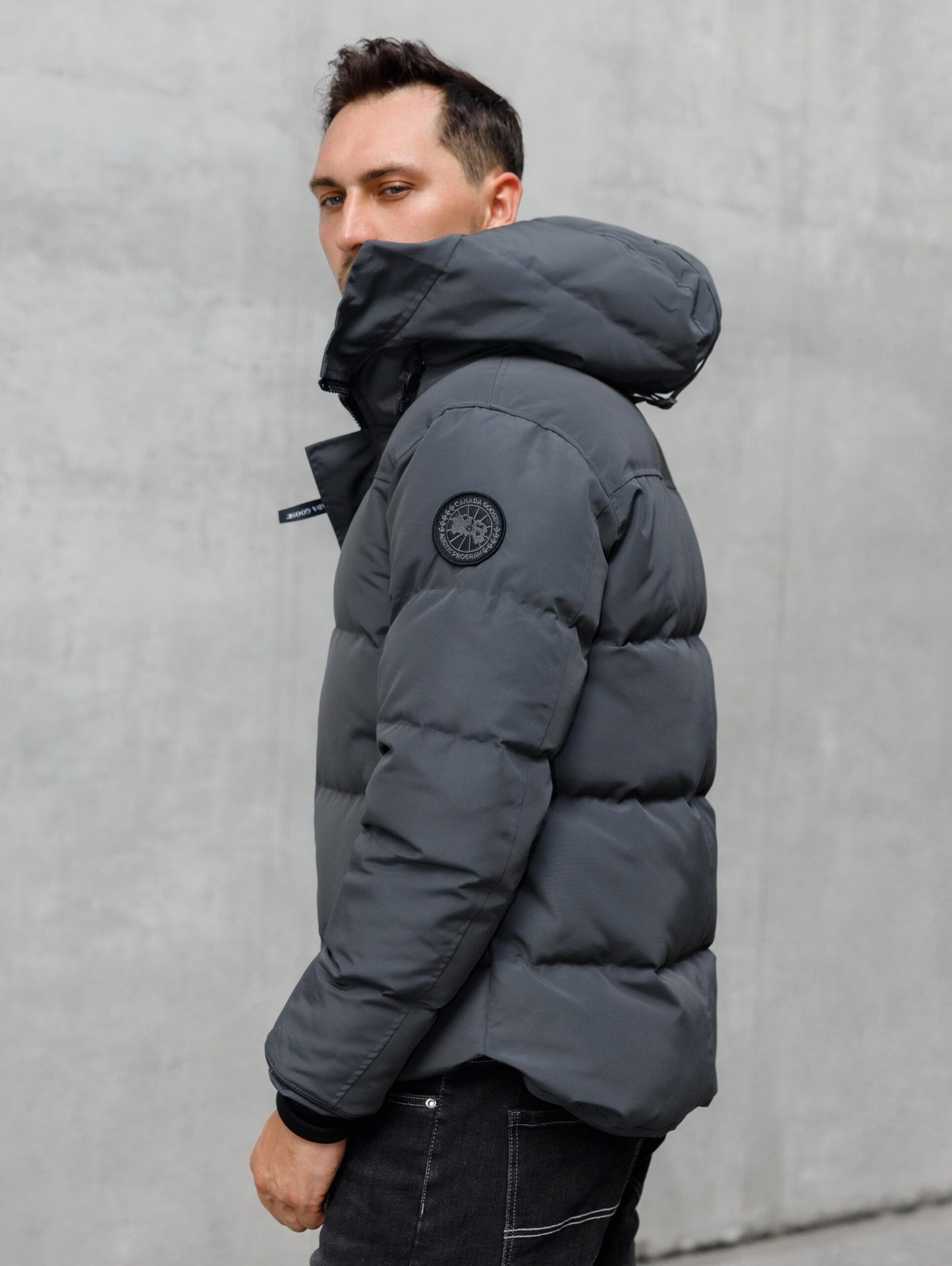 Canada Goose Macmillan Grijs Black Logo - Original Quality