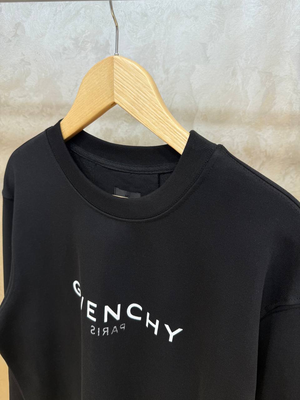 Givenchy Zwart Sweater